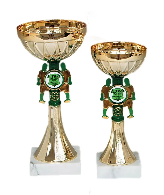 Serie Fußballpokal in 9 Größen, Gold-Grün