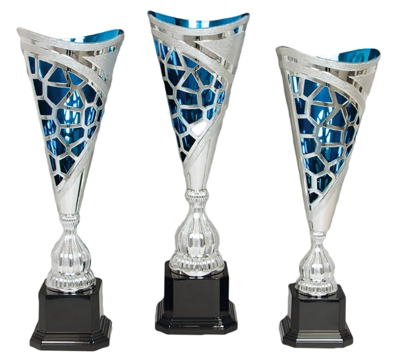 Moderne Pokale 4 Größen silber blau