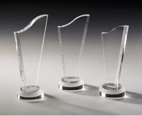 PD S 33336 Acrylic trophy "Final polish"