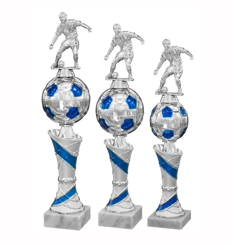 Serie Fußballpokal Kunststoff in 3 Größen silber blau