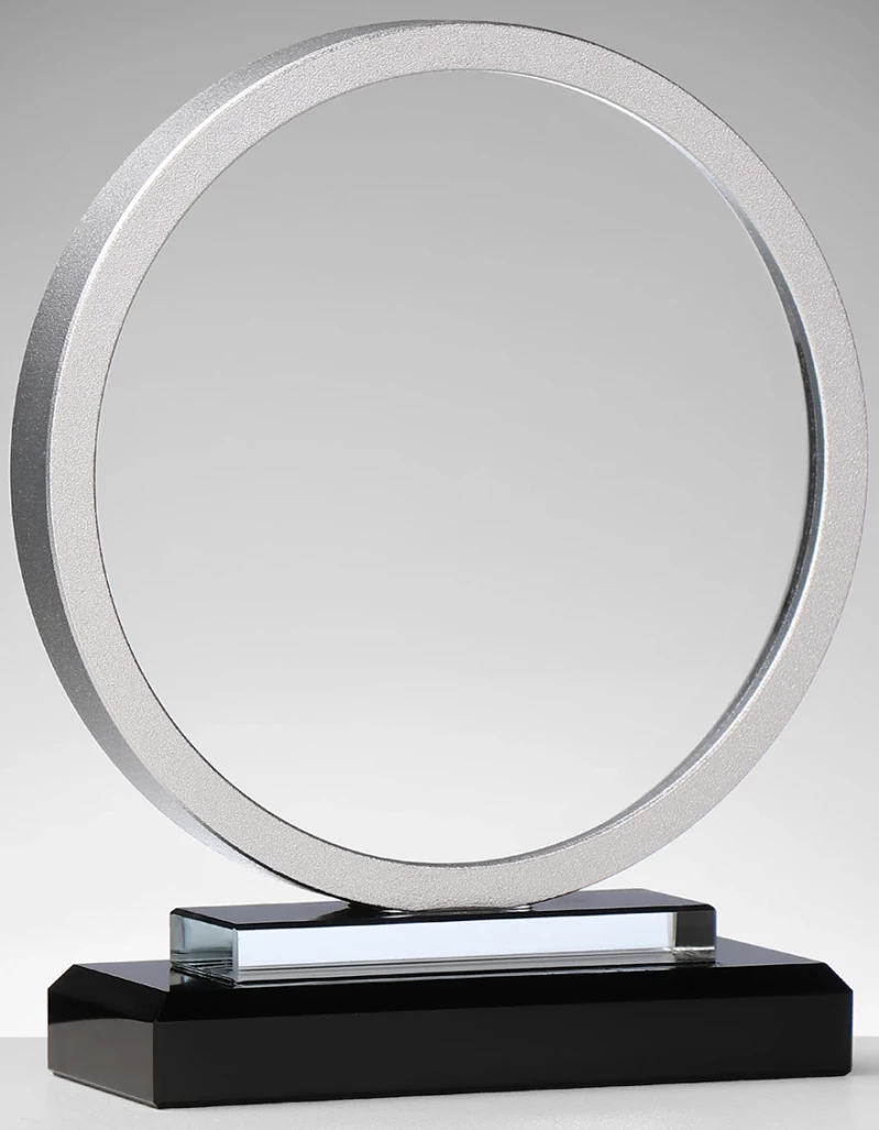 Kristallglas-Trophäe Glanzkreis mit Metallständer
