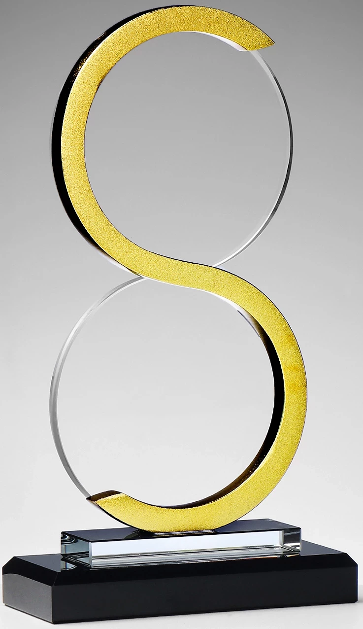 Kristallglas-Trophäe stark mit goldene Welle