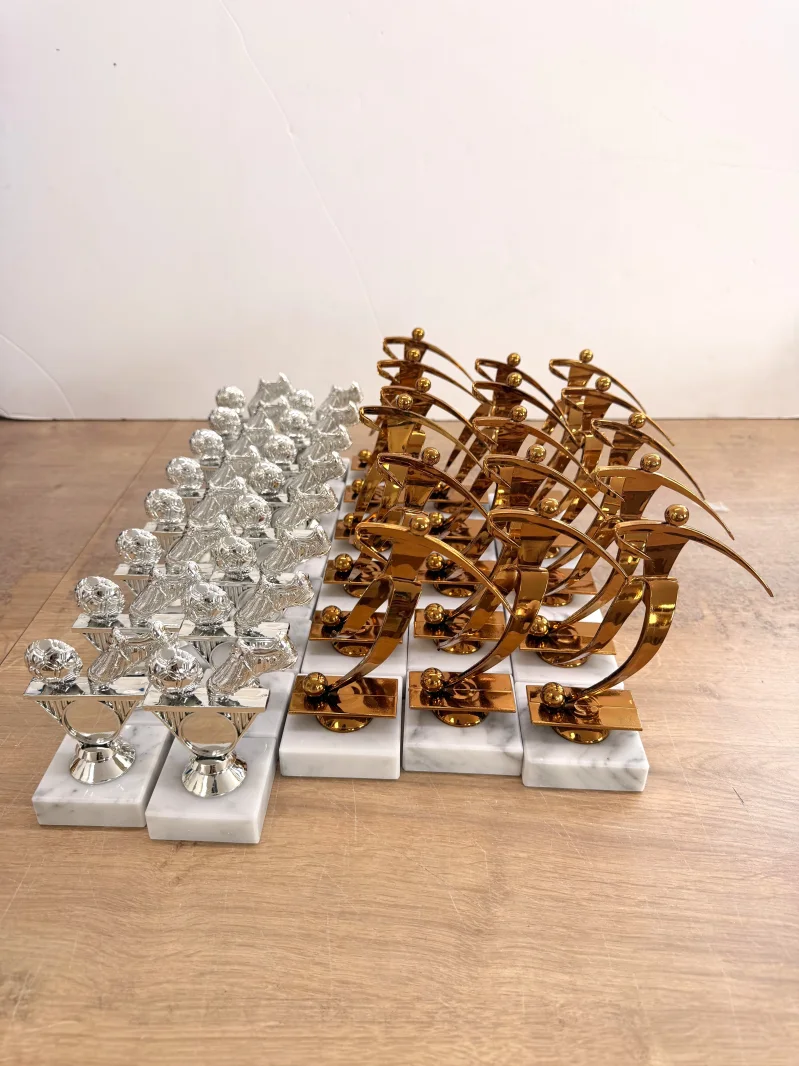 PDR Soccer figures in various colors 130 pieces